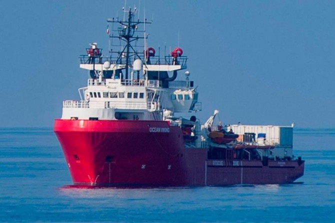 Rescued migrants stranded at sea for days await help from Europe