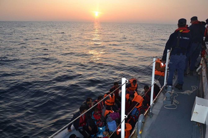239 düzensiz göçmen yakalandı
