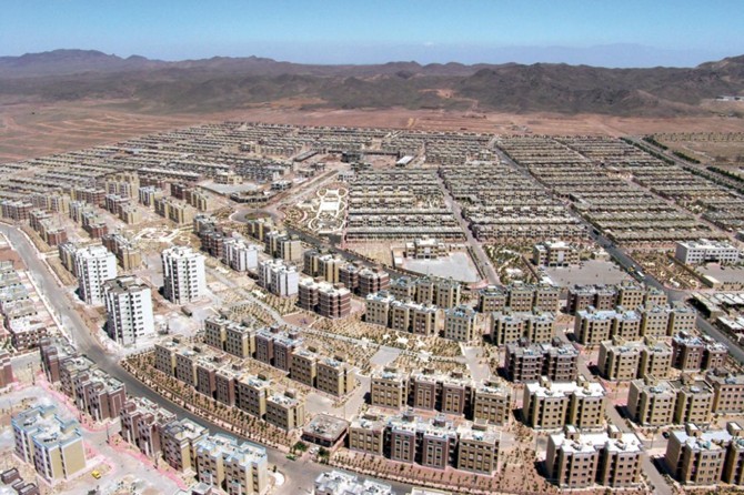 US imposes new sanctions on Iranian construction sector