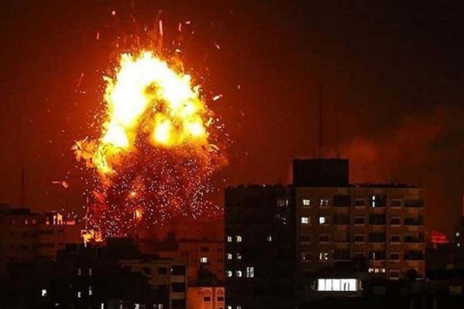 One Palestinian killed, two injured in zionists air raids on Gaza