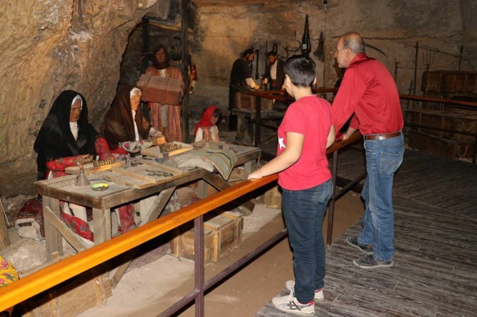 Milli Mücadele Müzesinde sömürgeci Fransa'nın zulmüne şahitlik ediliyor