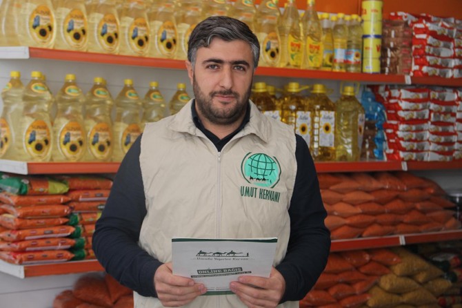 Van Umut Kervanı yardımlarını sürdürüyor