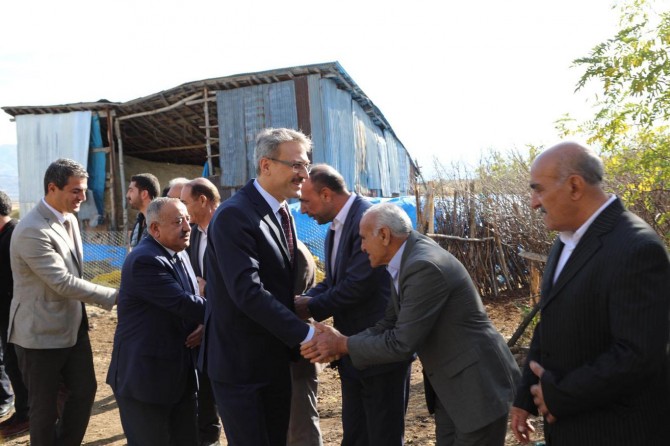 ​Bingöl Valisi Kadir Ekinci’den Akdurmuş ve Düzyayla köylerine ziyaret