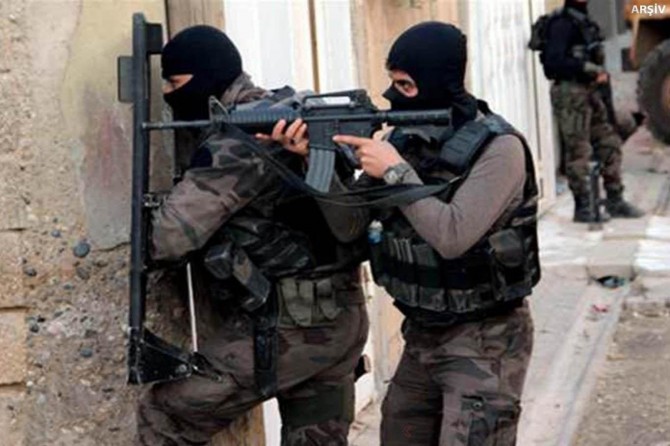 25 adrese eş zamanlı operasyon