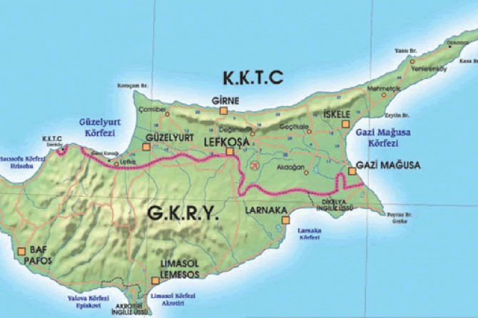 Güney Kıbrıs Rum Yönetimi mültecilerin geçişi yasaklıyor