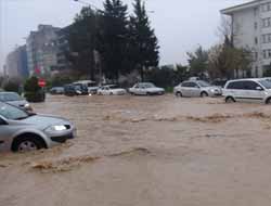 Adıyaman'ı Sel Suları Bastı