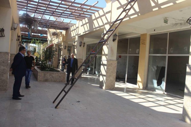 Mahalleli sorunlarını çözüm istiyor