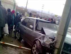 Karşı Şeride Geçen Araç Kazaya Neden Oldu Video