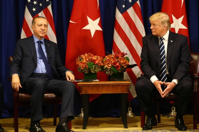 Cumhurbaşkanı Erdoğan ile Trump bir araya geldi