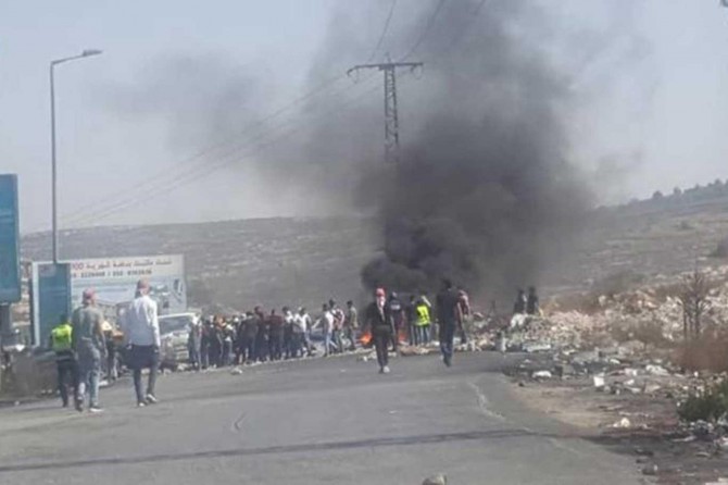 Zionist gangs injure Palestinians, kidnap girl in West Bank clashes