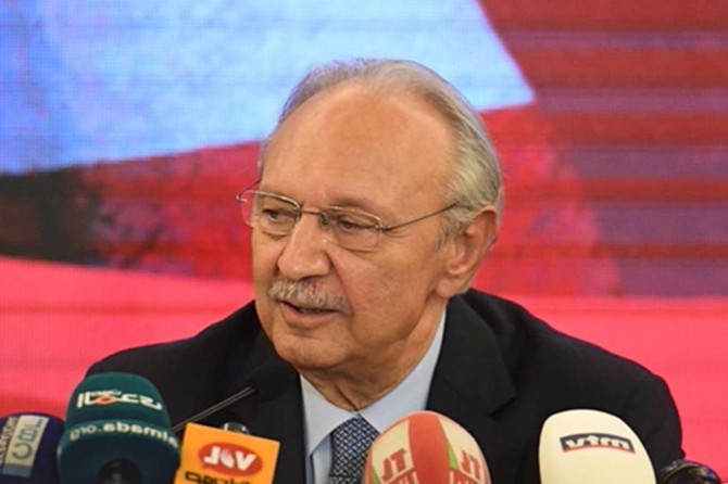 Lebanese parties agree to nominate ex- minister Safadi as PM