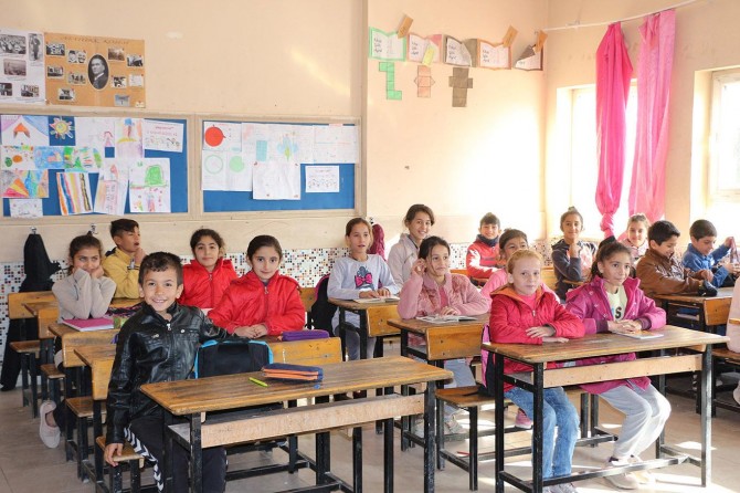 Sınır ilçelerinde telafi eğitimi başladı