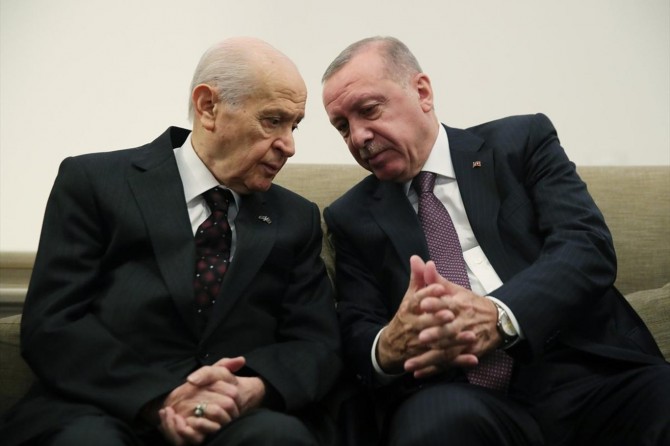 Bahçeli'den EYT açıklaması