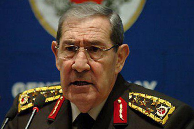 Serokê berê yê sererkanîyê Yaşar Buyukanit mir