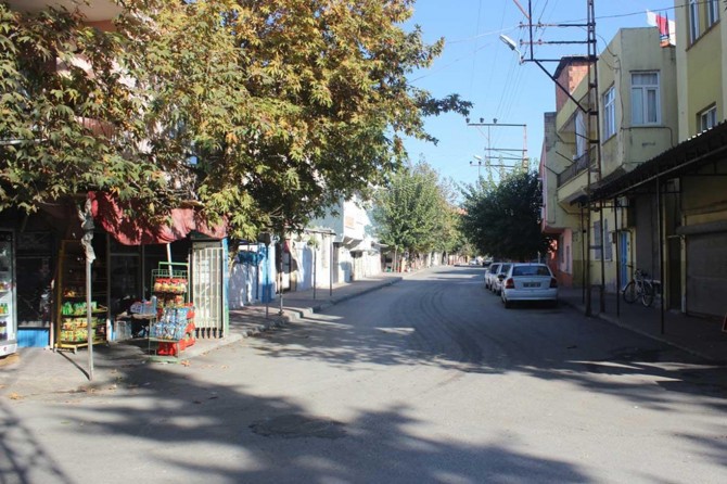 Nüfusu artan mahalle sakinleri okul ve sağlık ocağı yapılmasını istiyor