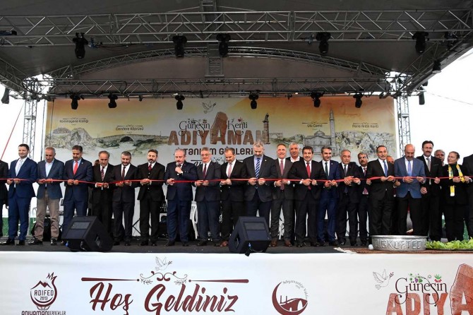 Fuarlar ve kermesler ticaretin can damarlarıdır