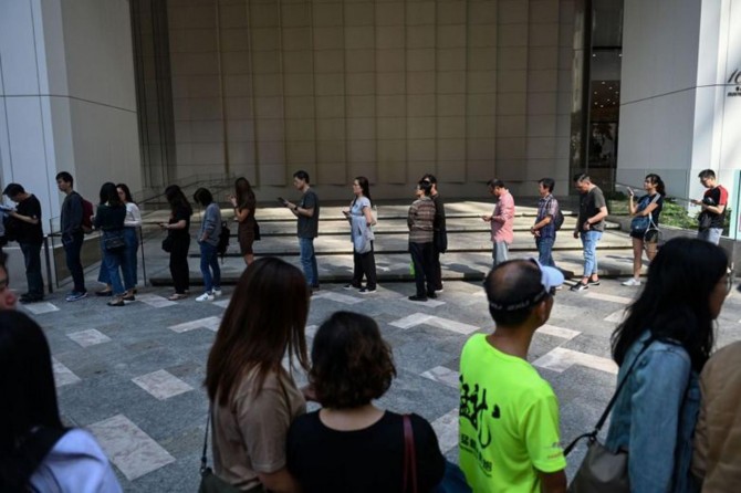 Hong Kong'da halk sandık başında