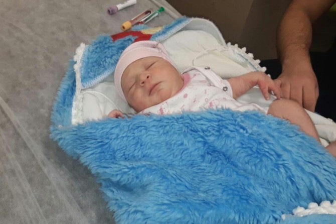 Anne sütü bebek için eşsiz bir besindir