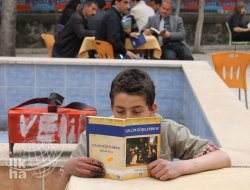 "Kitabını Alan Gelsin"