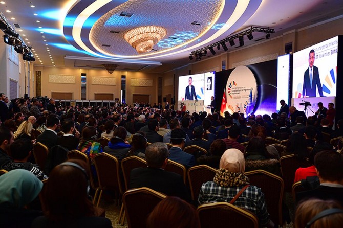 Oktay: 2 milyon Suriyelinin dönüşü planlanıyor