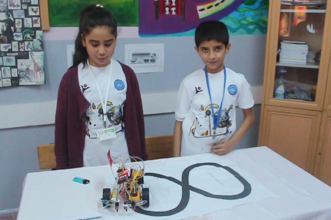 Öğrenciler 'Bilim ve Beceri Şenliği'nde buluştu