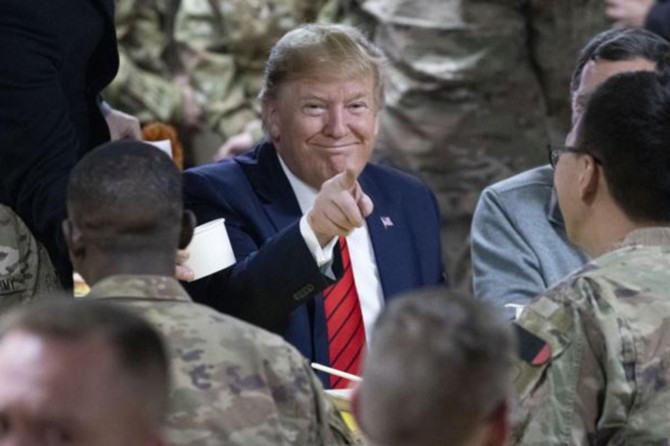 Trump, Taliban ile müzakerelere yeniden başladıklarını duyurdu