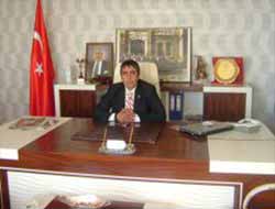 Yüksek Vergi Vatandaşı Kaçak Sigaraya Yönlendiriyor