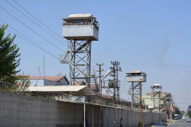 Haklarında yakalama kararı bulunan 5 şahıs tutuklandı