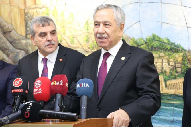 Arınç: Şanlıurfa Tugayını taşınmış bilin