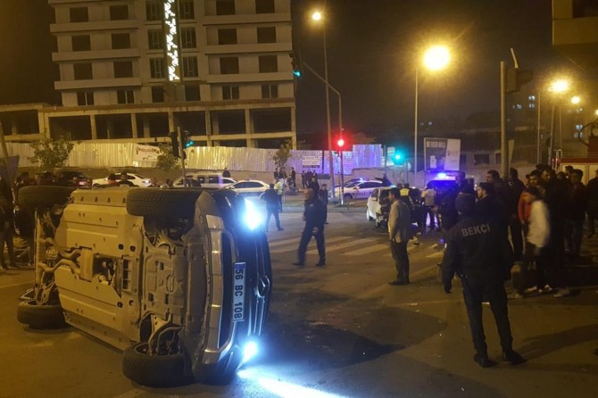 ​Batman’da zırhlı araç ile otomobil çarpıştı: 1 yaralı