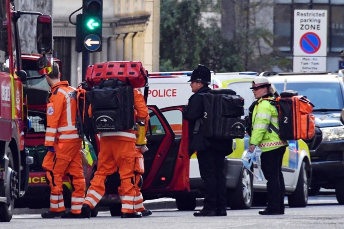 Stabbing attack kills two people in London