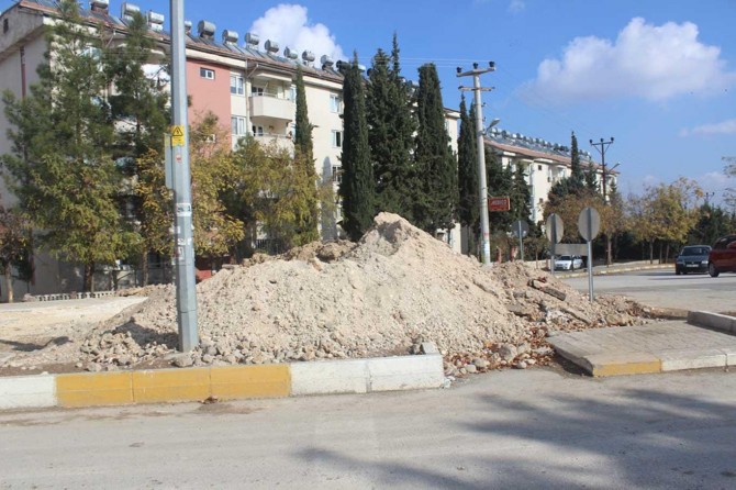 Eski yapılar dönüşmeyi bekliyor