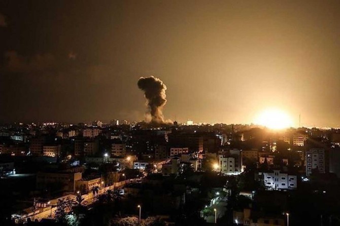 Zionists' airstrikes target resistance sites in Gaza