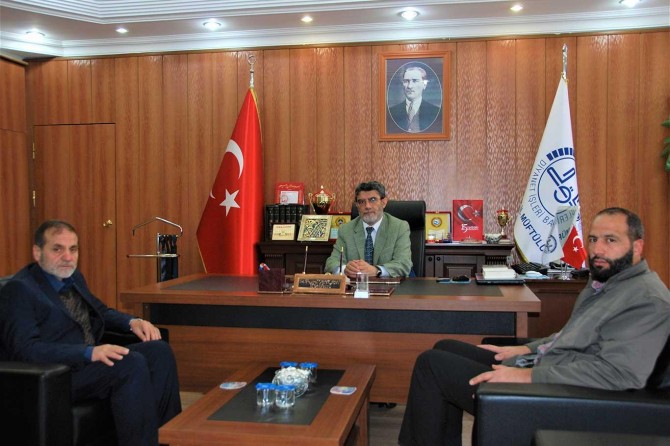 HÜDA PAR Bitlis İl Başkanlığından il müftüsüne taziye ziyareti