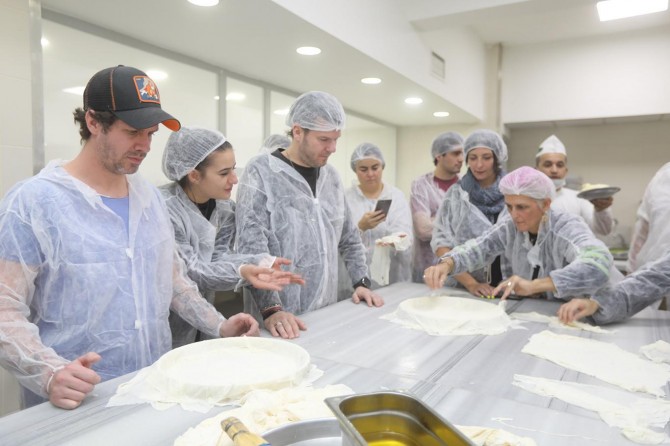 Dünyaca ünlü şefler Gaziantep'te bir araya geldi
