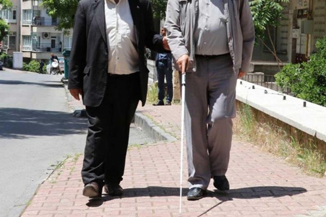 Engellilerin toplumsal hayata eşit ve adil katılımı sağlanmalıdır