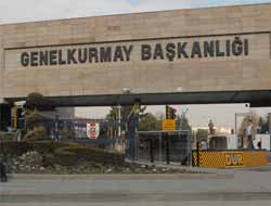Diyarbakır ve Şırnak'ta askere ateş açıldı