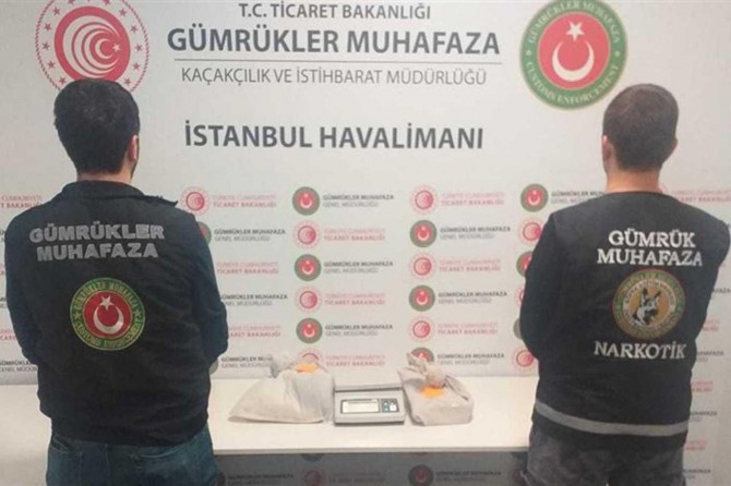 4.6 kilograms of cocaine seized at Istanbul Airport in Turkey