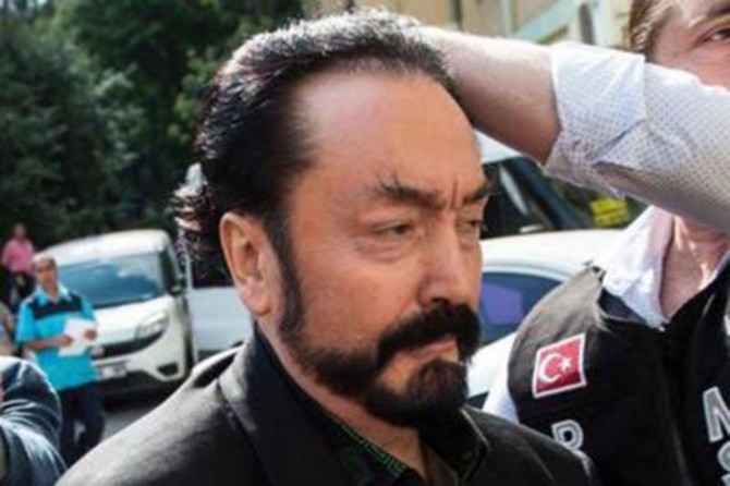 Adnan Oktar organize suç örgütü davasında 91 tahliye