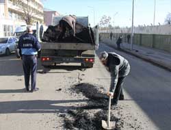 Bingöl'de Çukurlar Dolduruluyor