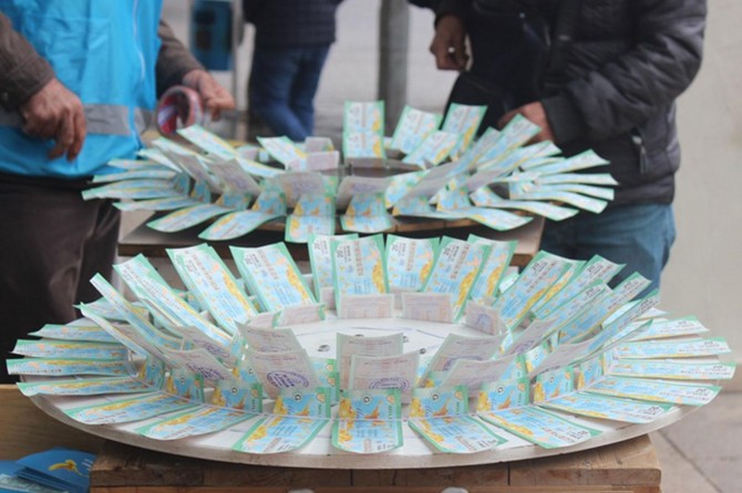 Müslümanların yılbaşı kutlaması bir kimlik krizidir