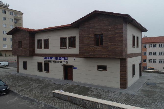 Her mahalleye bir sosyal tesis yapmayı hedefliyoruz