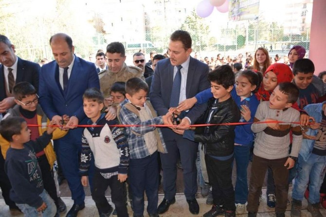 Viranşehir'de 1. Kitap Günleri Fuarı'nın açılışı yapıldı