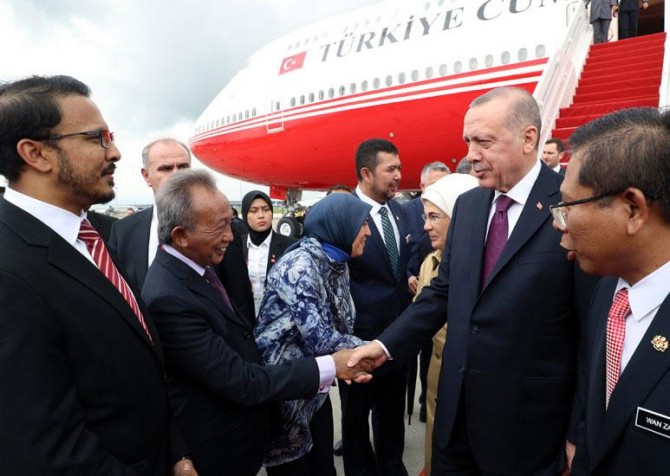 Erdoğan visits Malaysia