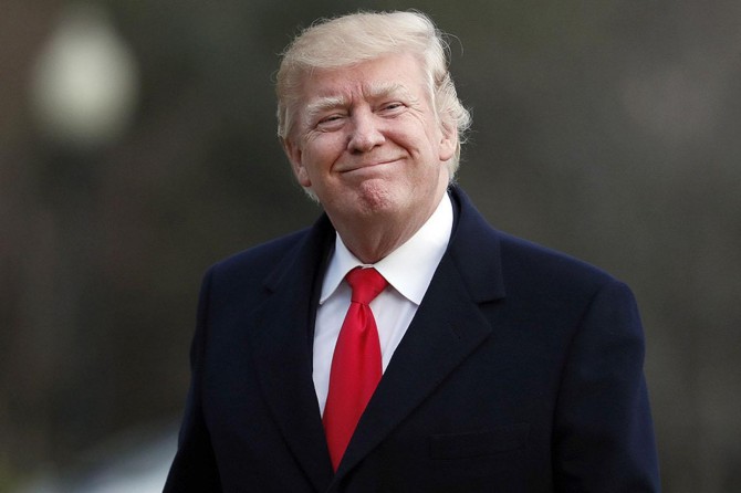 Trump show : Sizi bilmem ama ben çok eğleniyorum