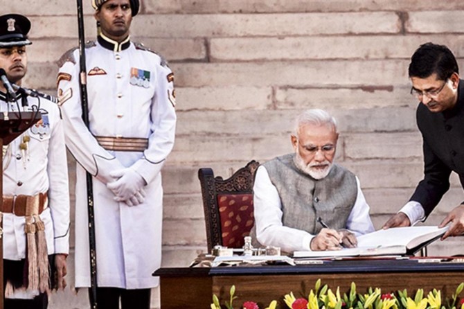 Hindistan'da, ayırımcı Vatandaşlık Yasası'nın iptali davaları ertelendi