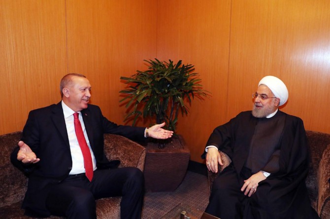 Cumhurbaşkanı Erdoğan ile İran Cumhurbaşkanı Ruhani bir araya geldi