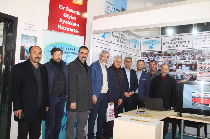 HÜDA PAR Van İl Başkanı: Kitap fuarı ziyaret edilmeli