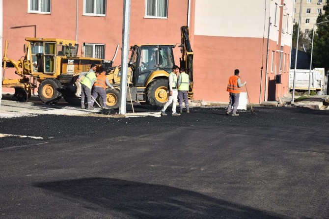 Bağlar Belediyesi: asfaltsız yer bırakmamayı hedefliyoruz