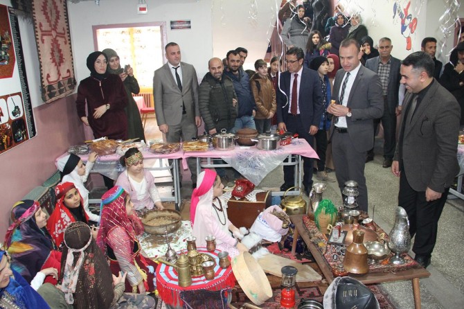 Ağrı’da Yerli Malı Haftası kutlandı